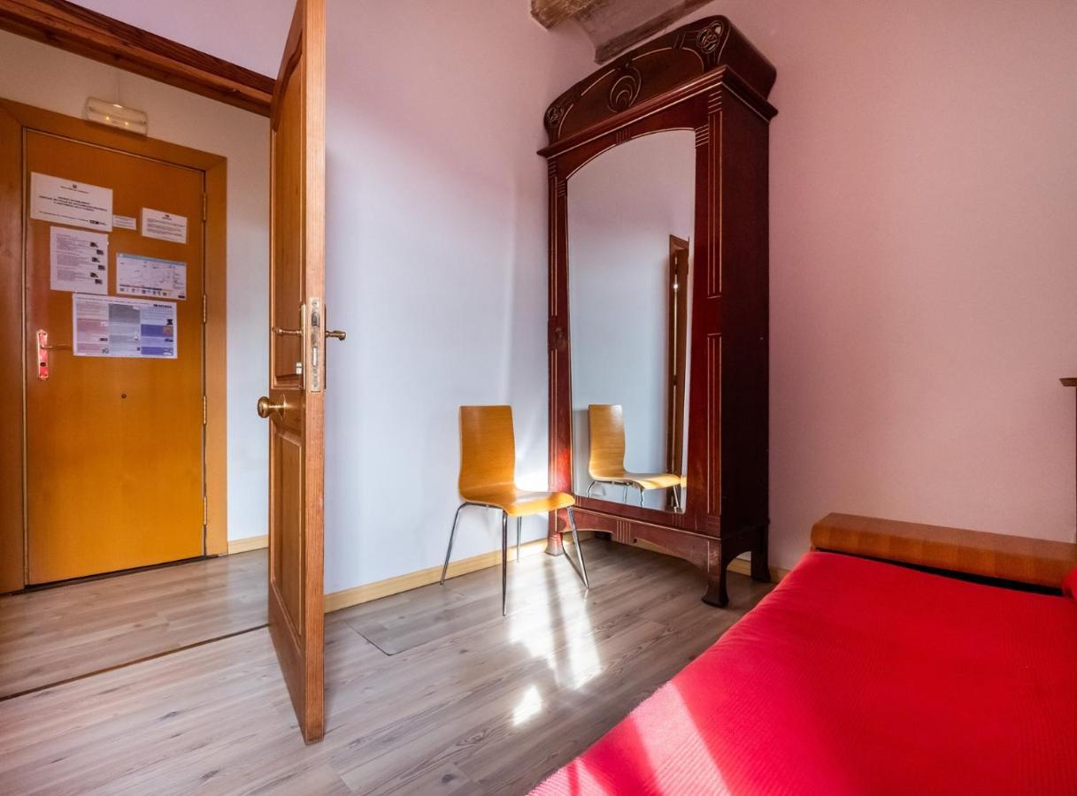 Apartamentos El Pintor Βαρκελώνη Εξωτερικό φωτογραφία